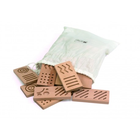 DÒMINO SENSORY 28 PECES FUSTA 12 x 6 x 1 CM. JOGUINA A PARTIR DE 2 ANYS