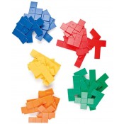 PENTOMINOS AMB MODELS. 5 PENTOMINOS DE PLÀSTIC DE 60 PECES, EN 5 COLORS BÀSIC I 15 FULLES DOBLES AMB MODELS.